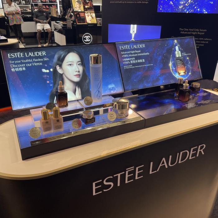 TANGS Estee Lauder Pop-Up Promotion (valid until 28 Sep 2023) TANGS Estee Lauder Pop-Up Promotion (valid until 28 Sep 2023)