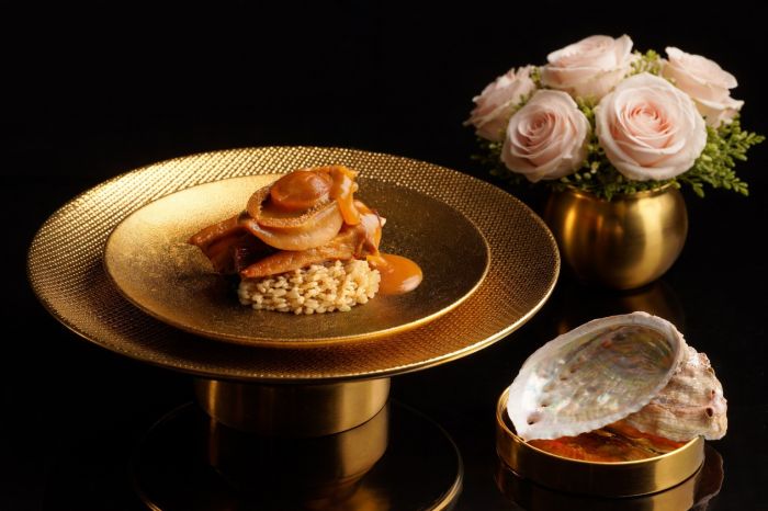 Singapore Marriott Tang Plaza Hotel Wan Hao Mother’s Day Special: South African Abalone Set Menu (9 - 10 May 2026) Singapore Marriott Tang Plaza Hotel Wan Hao Mother’s Day Special: South African Abalone Set Menu (9 - 10 May 2026)