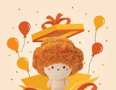 BreadTalk Limited-Edition Large Song Song Plushie at $29.90 Promotion
