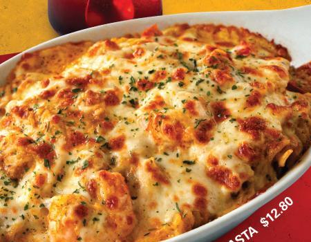 PastaMania National Day Baked Laksa Chicken & Prawn Pasta