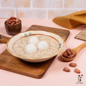 Nine Fresh Tang Yuan In Peanut Soup