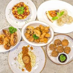 iSTEAKS Happy Hour Promotion: $4 Bites & $1 Drinks (Daily 2pm-6pm)